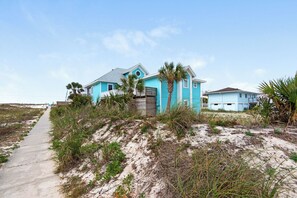 Exterior - The Sunshine House | Pet Friendly 🐾 w/ Heated Pool + Beach Access + Gulf Views (Pensacola Beach)