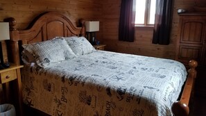 5 bedrooms, iron/ironing board, travel cot, WiFi