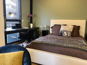 1 bedroom, iron/ironing board, free WiFi, bed sheets