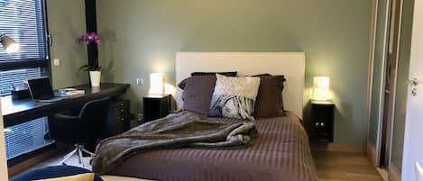 Strygejern/strygebræt, gratis Wi-Fi, sengetøj