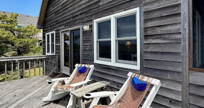 Tule "alas etelään"! 3br / 2ba, askeleen päässä merestä, upeat auringonlaskunäkymät