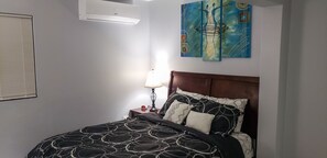 2 bedrooms, in-room safe, desk, iron/ironing board - Home away from home ... secure and serene location with all the comforts of home (Christiansted)