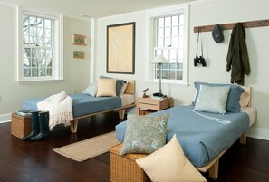 6 Schlafzimmer, Bügeleisen/Bügelbrett, Internetzugang, Bettwäsche