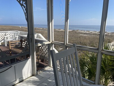  Charming Alligator Point "Old Florida” Beach Cottage 