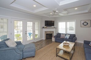 Smart TV, fireplace, video games, books