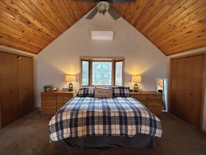 4 Schlafzimmer, Schreibtisch, Reisekinderbett, kostenloses WLAN