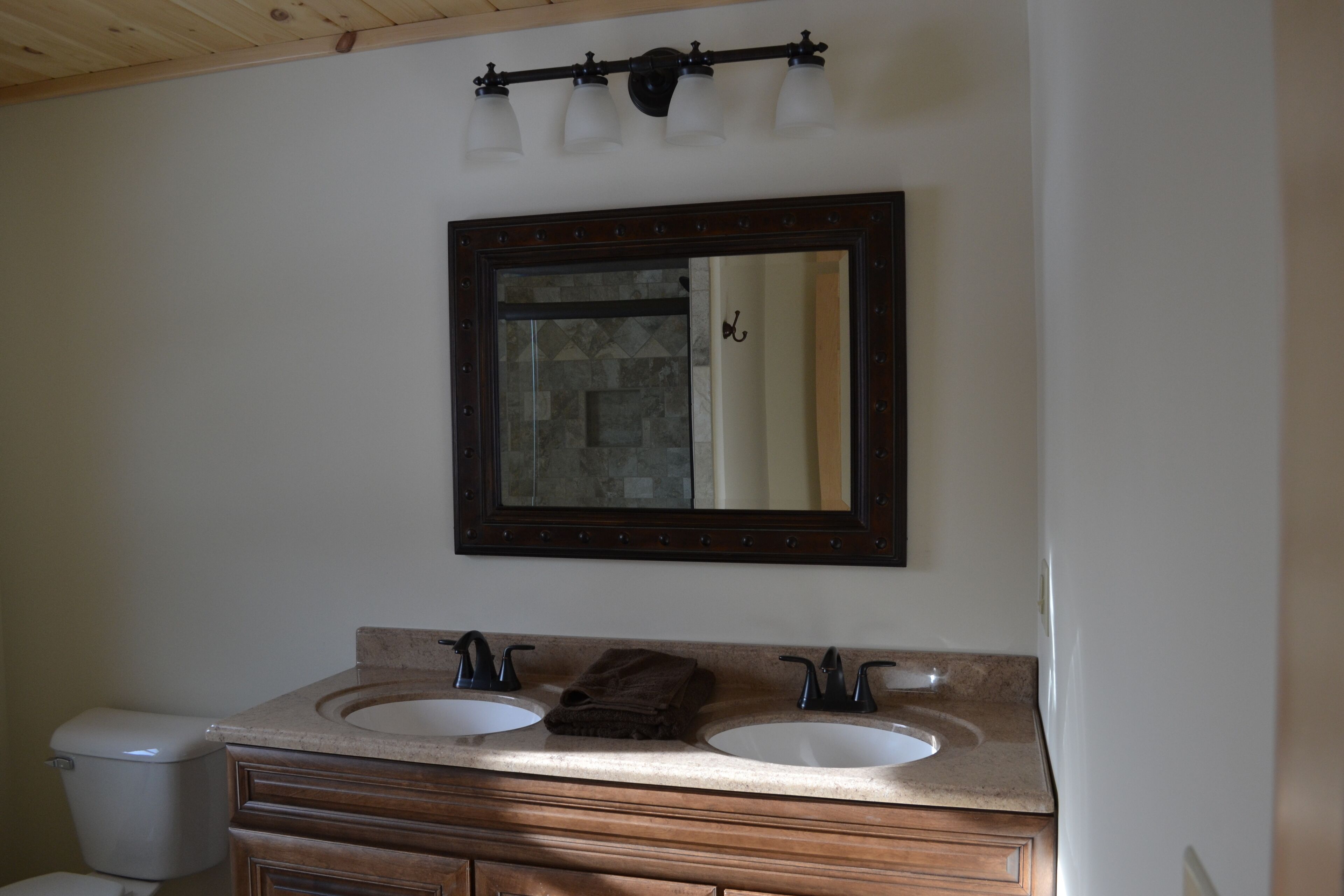 Chalet Family-Friendly Near Sunday River And Carters XC Skiing