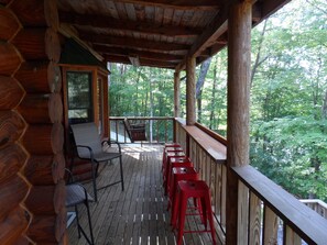 Property grounds - 'The Lakefront Lodge' - Spacious Lakefront 3 Bedroom W/ Private Covered Dock (LaFollette)