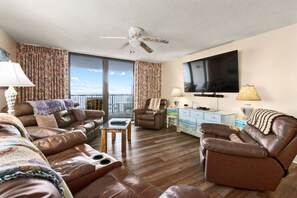 Smart TV, DVD player, books