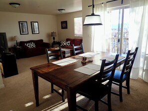 Smart TV, DVD player, books