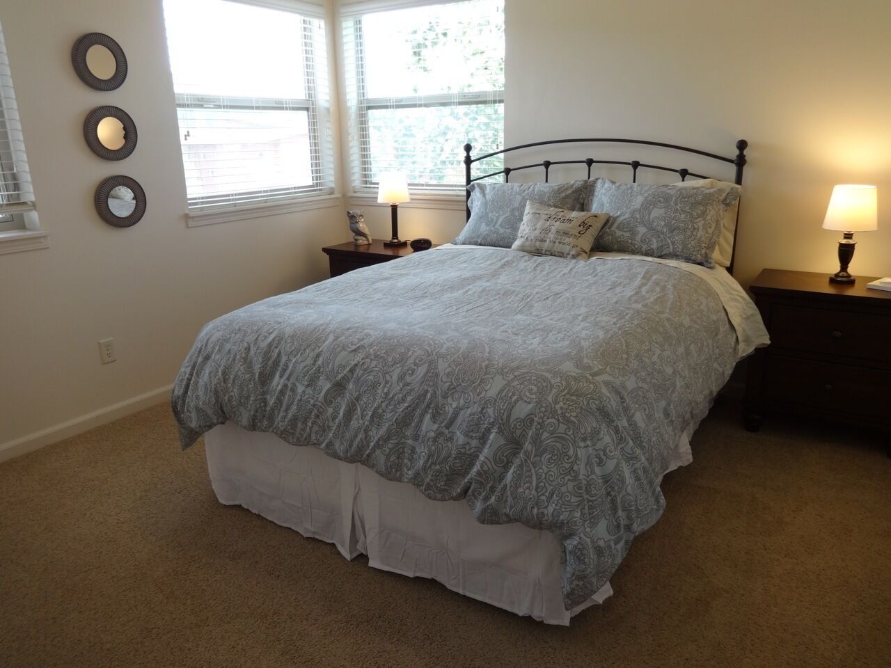 Second bedroom with queen bed.