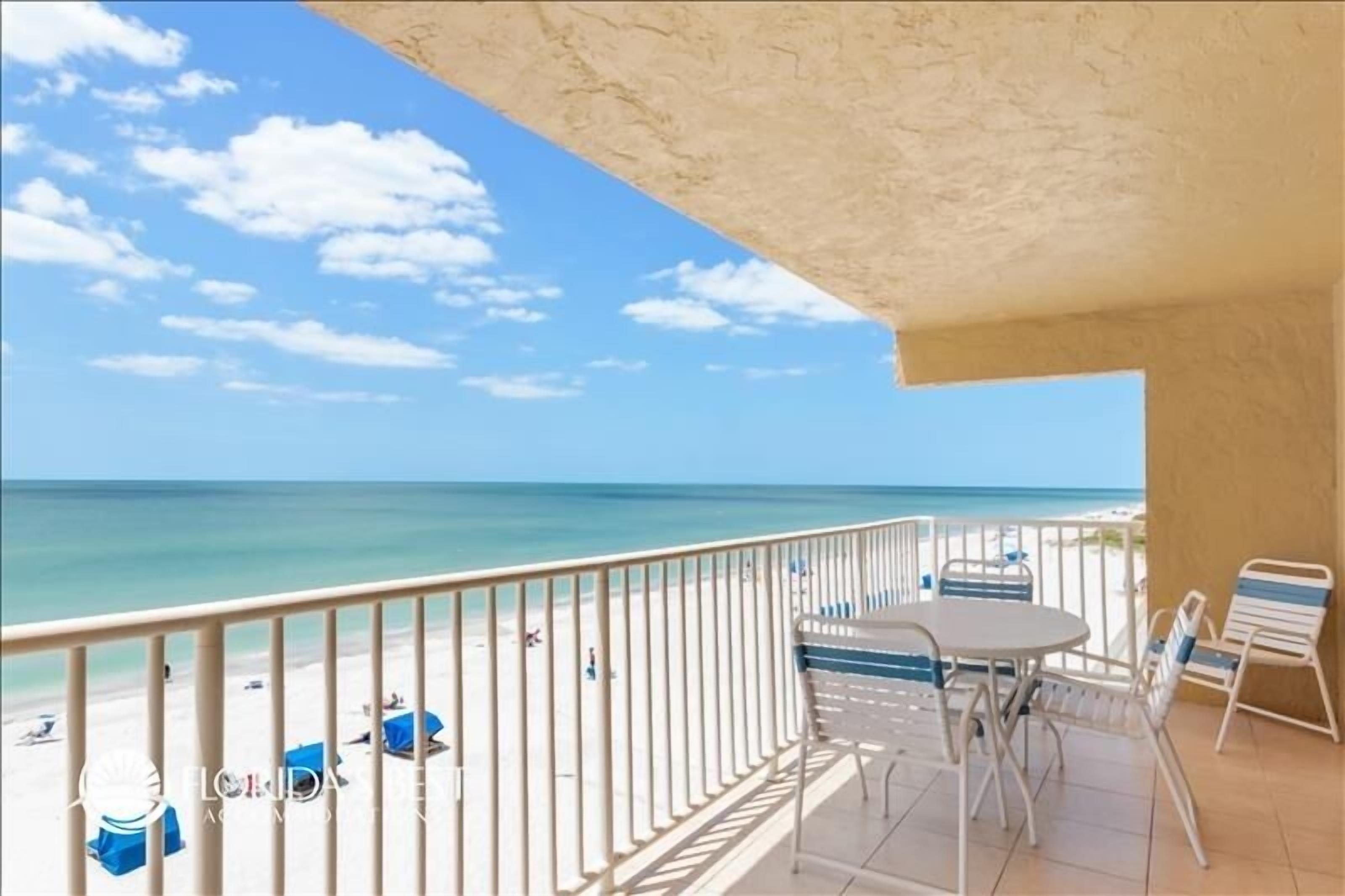 Direct Beach Front with Full Panoramic Beach View!!!