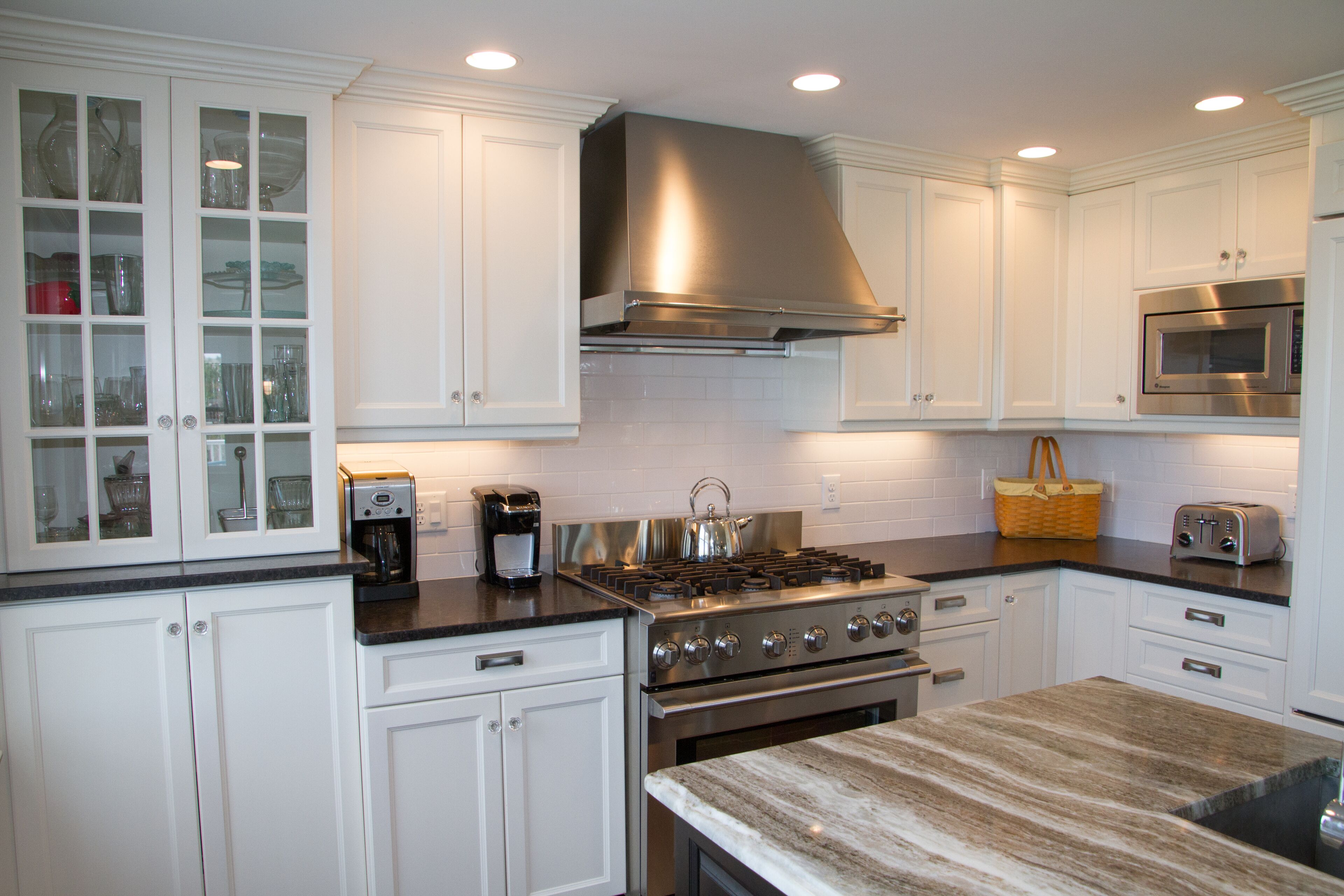 Oceanfront Contemporary Home - Breathtaking Views