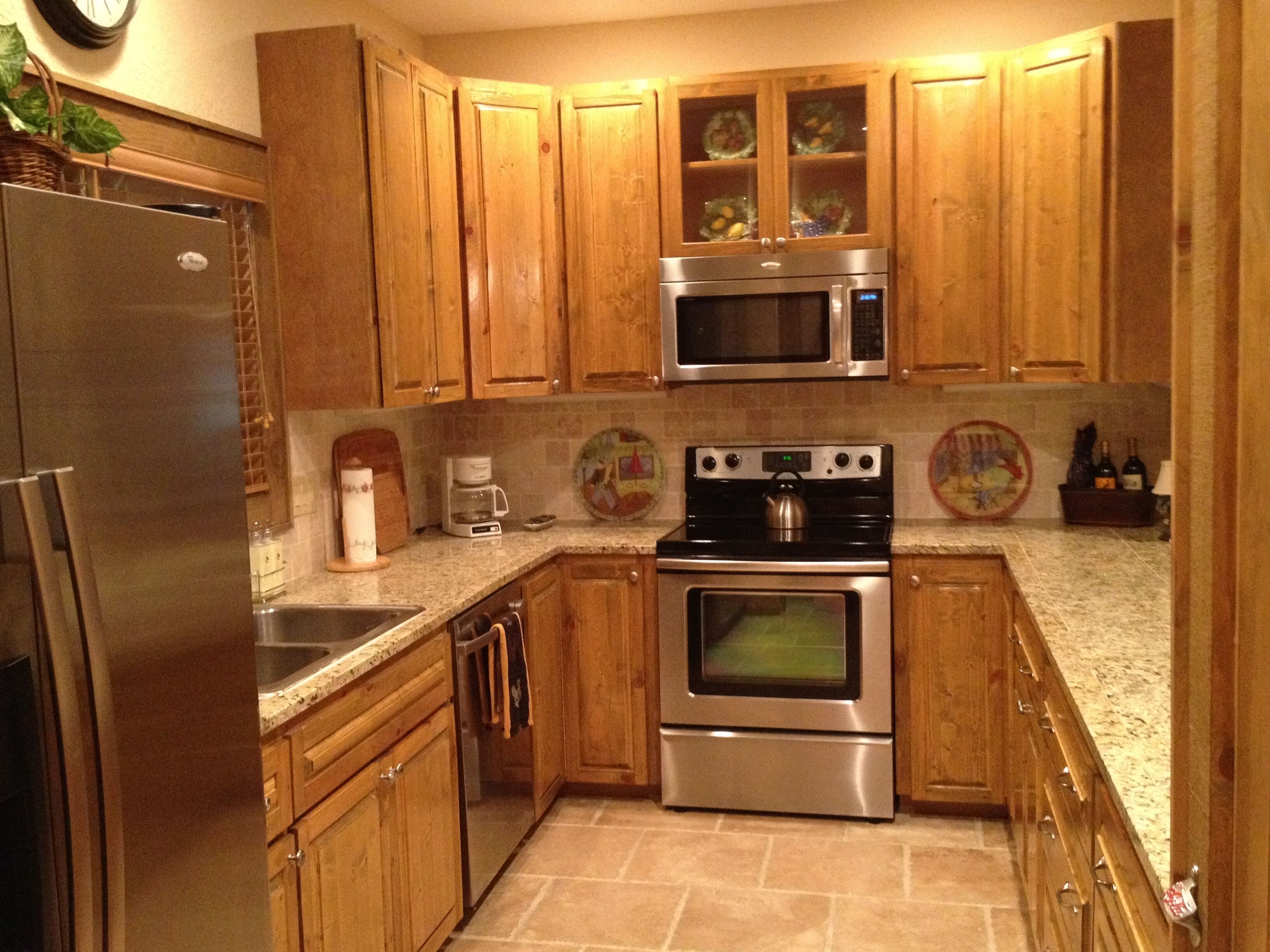 Spacious Luxury Townhome Walking Distance from Sapphire Valley Resort amenities<br>