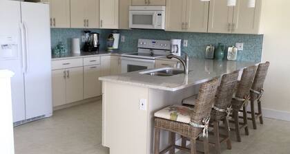 4 Bedroom,4 Bath with private pool and 37 and 1/2 foot boat dock