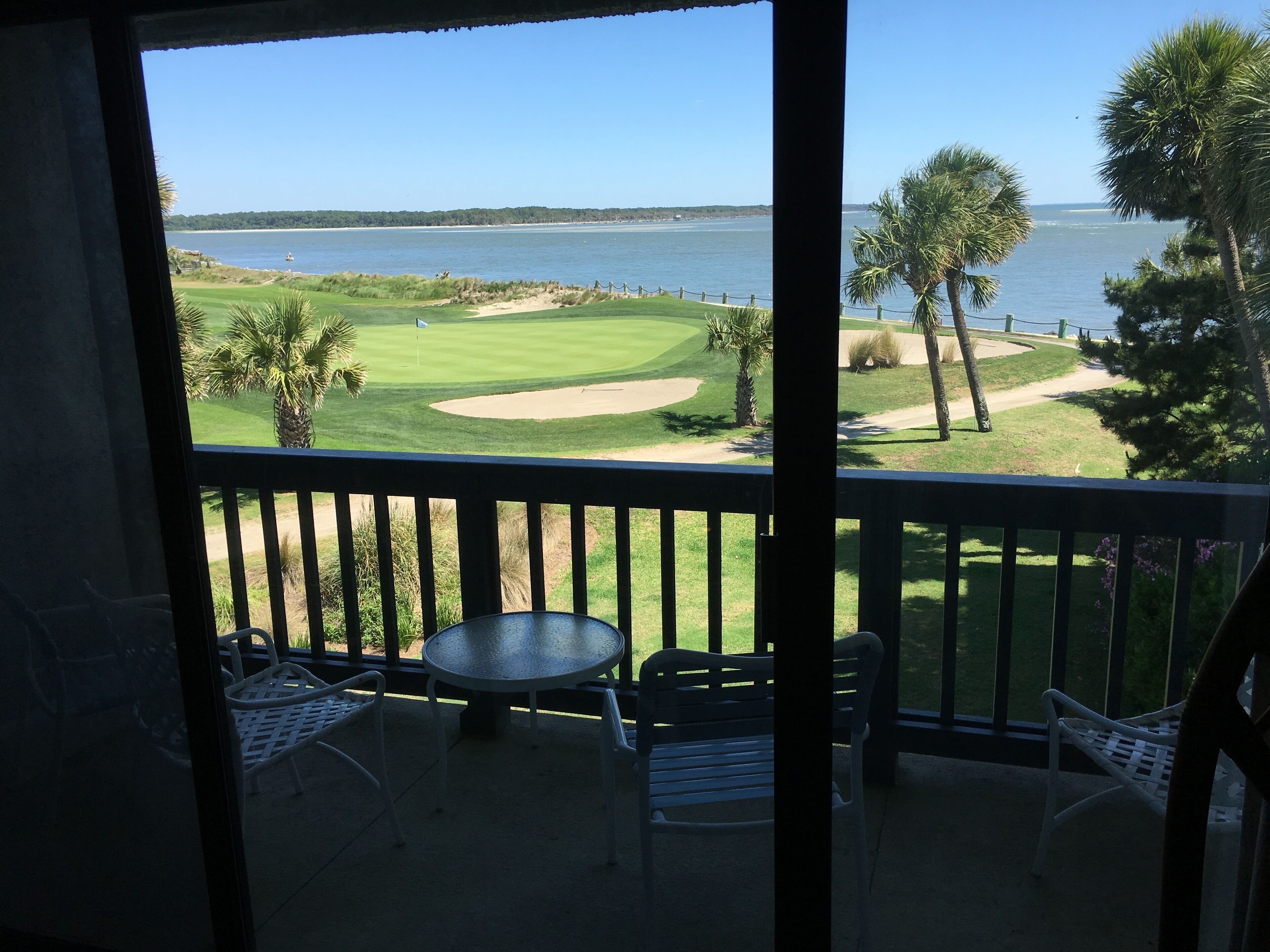 ENJOY THE OCEAN FROM YOUR BALCONY AND WATCH THE GOLFERS ON THE 18TH HOLE.