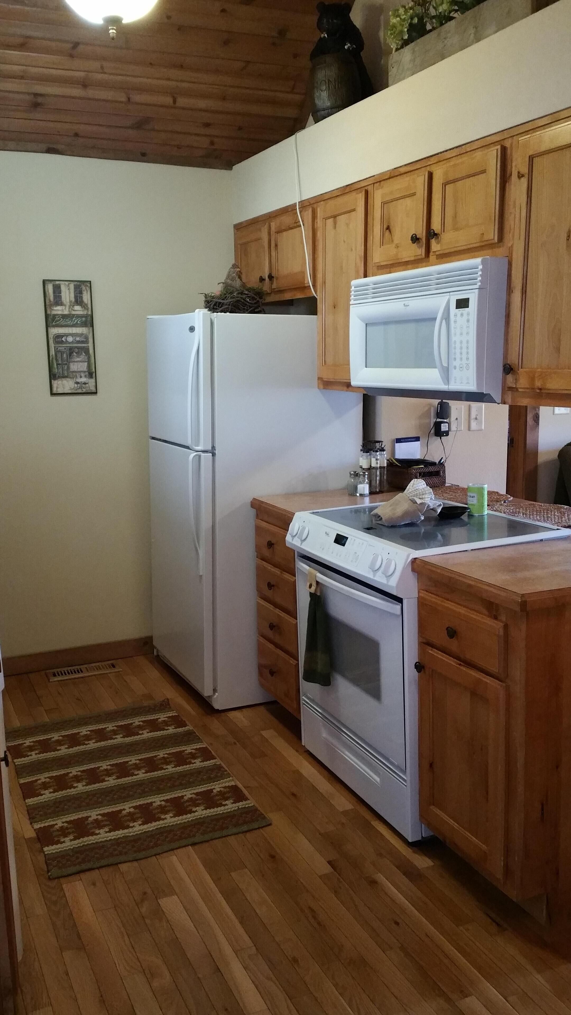 A Luxury Cabin in  a Gated Golf Community