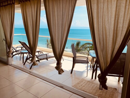 Stunning Sunrise to Sunset View Beachfront Luxury Condo Best Deal in Punta Mita!