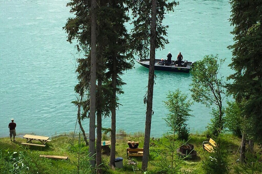 Pristine Private Kenai River Front Property With An Eagle's Nest 360 Degree View