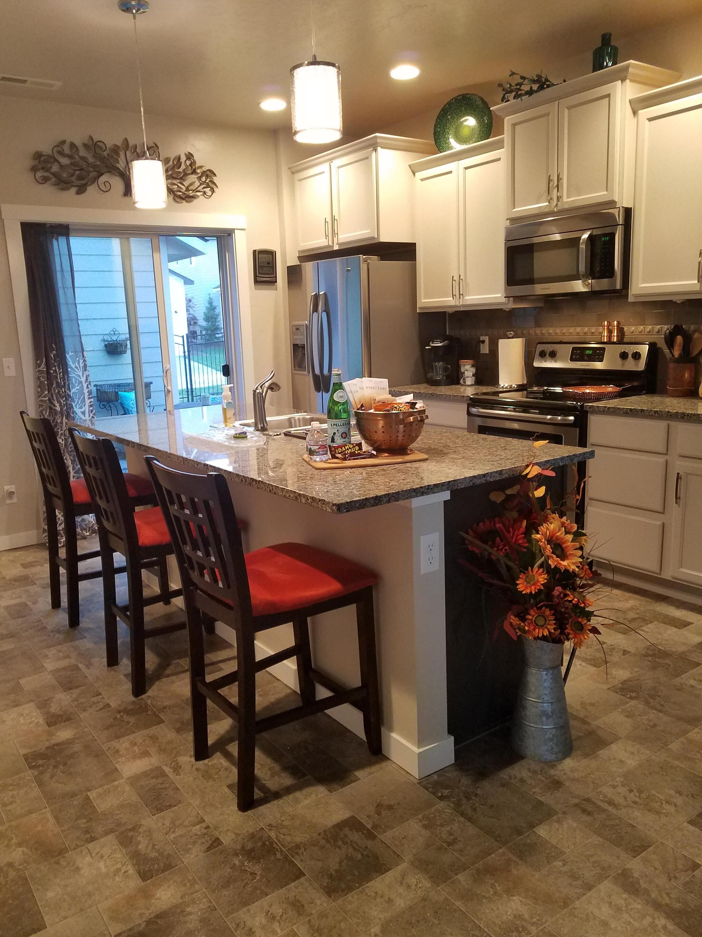 ENJOY THE SUMMER in this Well Appointed Home in Meridian ID! 