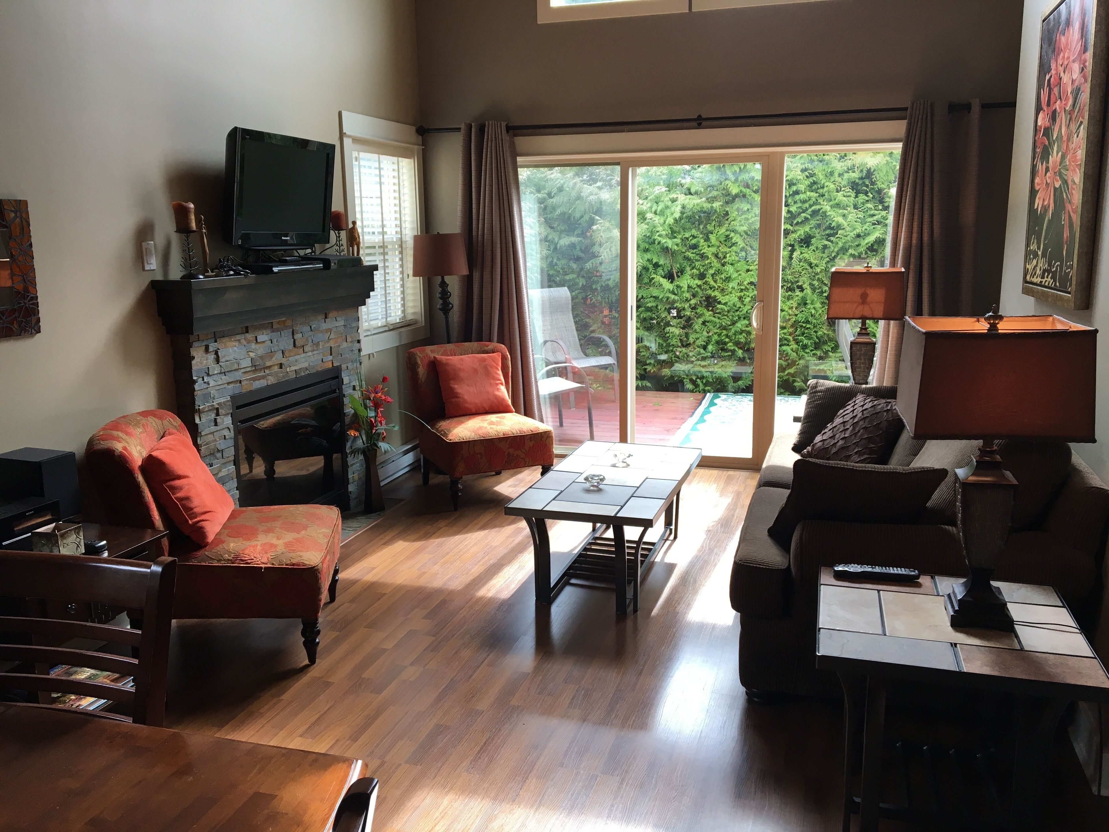 Parksville, Oceanside Village - special prices for long stays available!