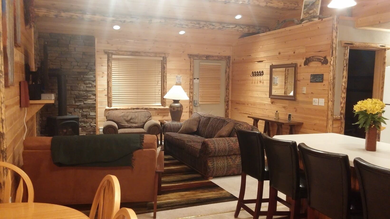 Cedar Rest Es Una Cabaña Encantadora A Solo 17 Millas De Las Puertas De Yellowstone - Idaho