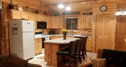 Cedar Rest is a Charming Cabin Just 17 Miles From Gates Of Yellowstone