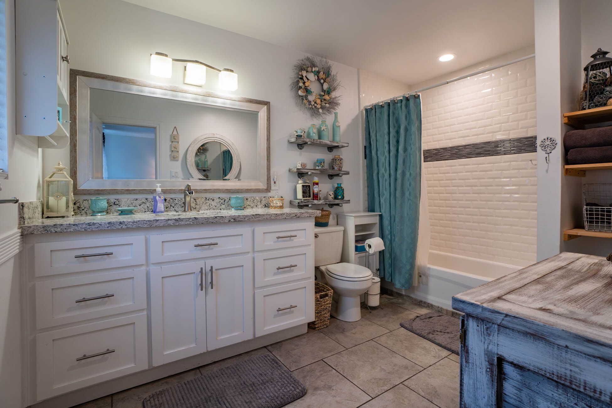 River House in the prestigious Moovalya Keys in Parker, Arizona