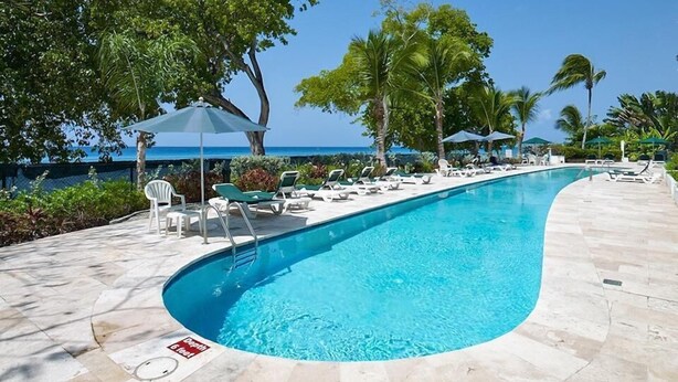 Outdoor pool - Waterside 204 by Caribound (Paynes Bay)