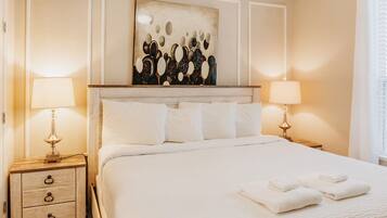 2 soverom, strykejern/-brett, wi-fi og sengetøy