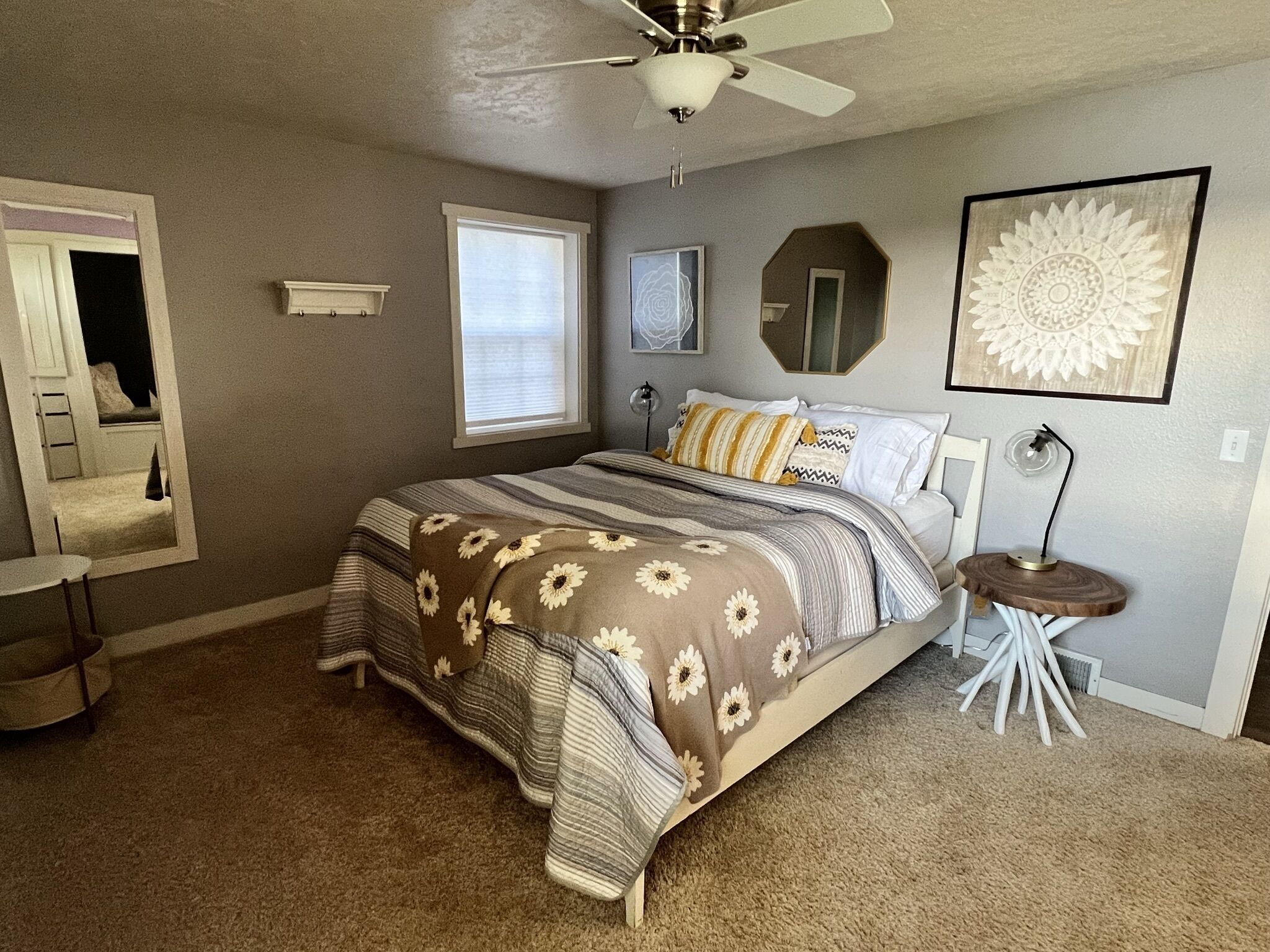 Escape The Hustle & Bustle And Enjoy Lake Living For A Weekend Or Stay A Week