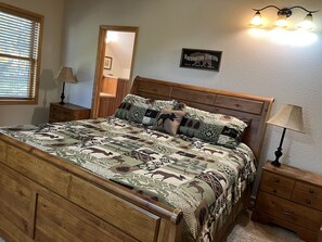 8 bedrooms, iron/ironing board, travel cot, free WiFi