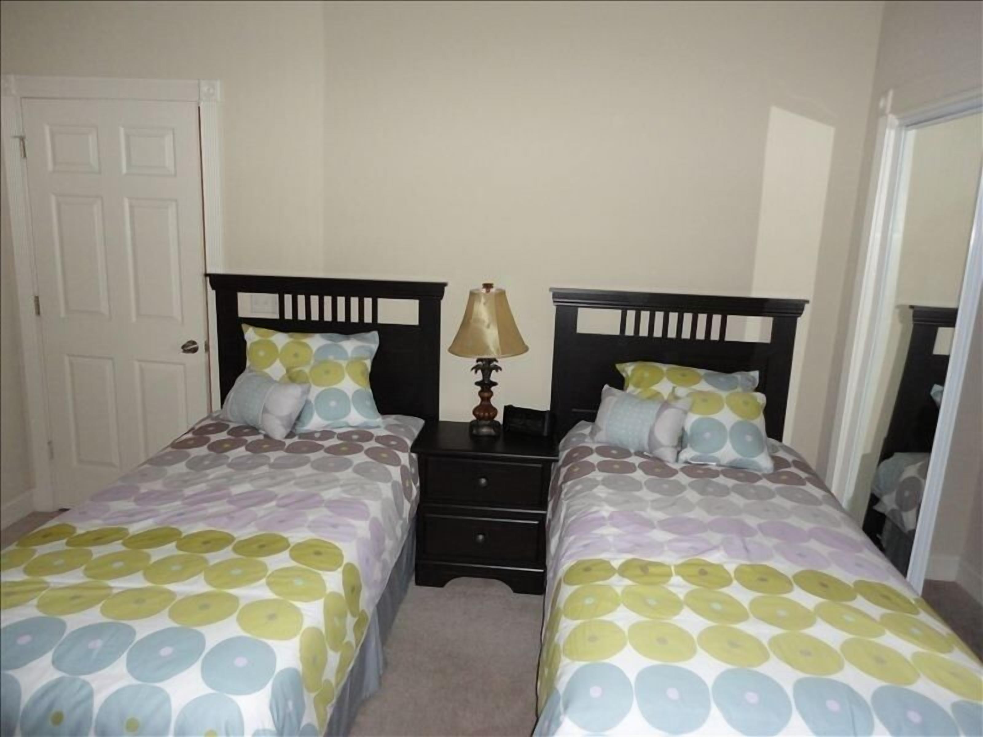 *New*1st Floor Golf Villa,  Free Computer/Wireless, Amenities