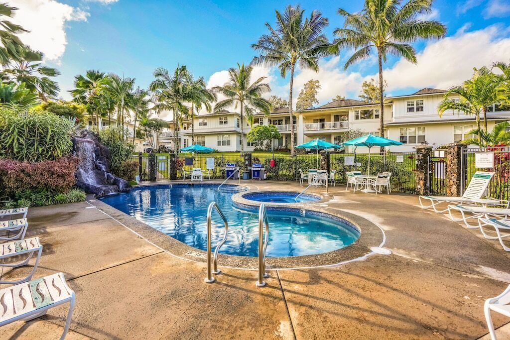 Rainbows & Tropical Breezes-Gorgeous  Plantation Condo with A/C, pool, spa