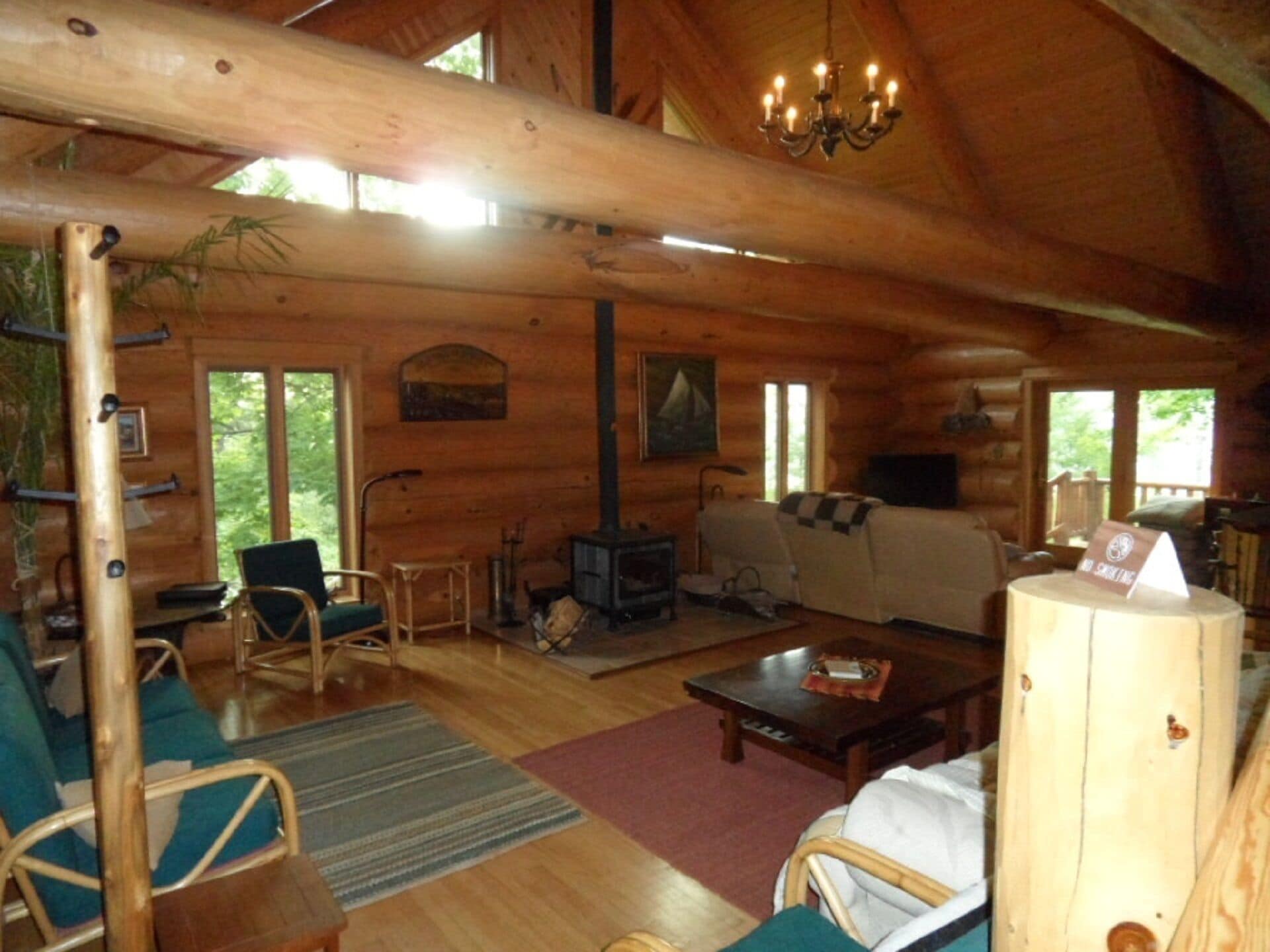 A Cabin Up North
Log Home On Lake Superior - Contact owner for available dates