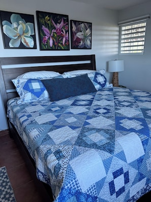 4 bedrooms, iron/ironing board, travel cot, free WiFi - Hacienda Margarita—Private Pool Spacious Home with VIEWS! (Luquillo)