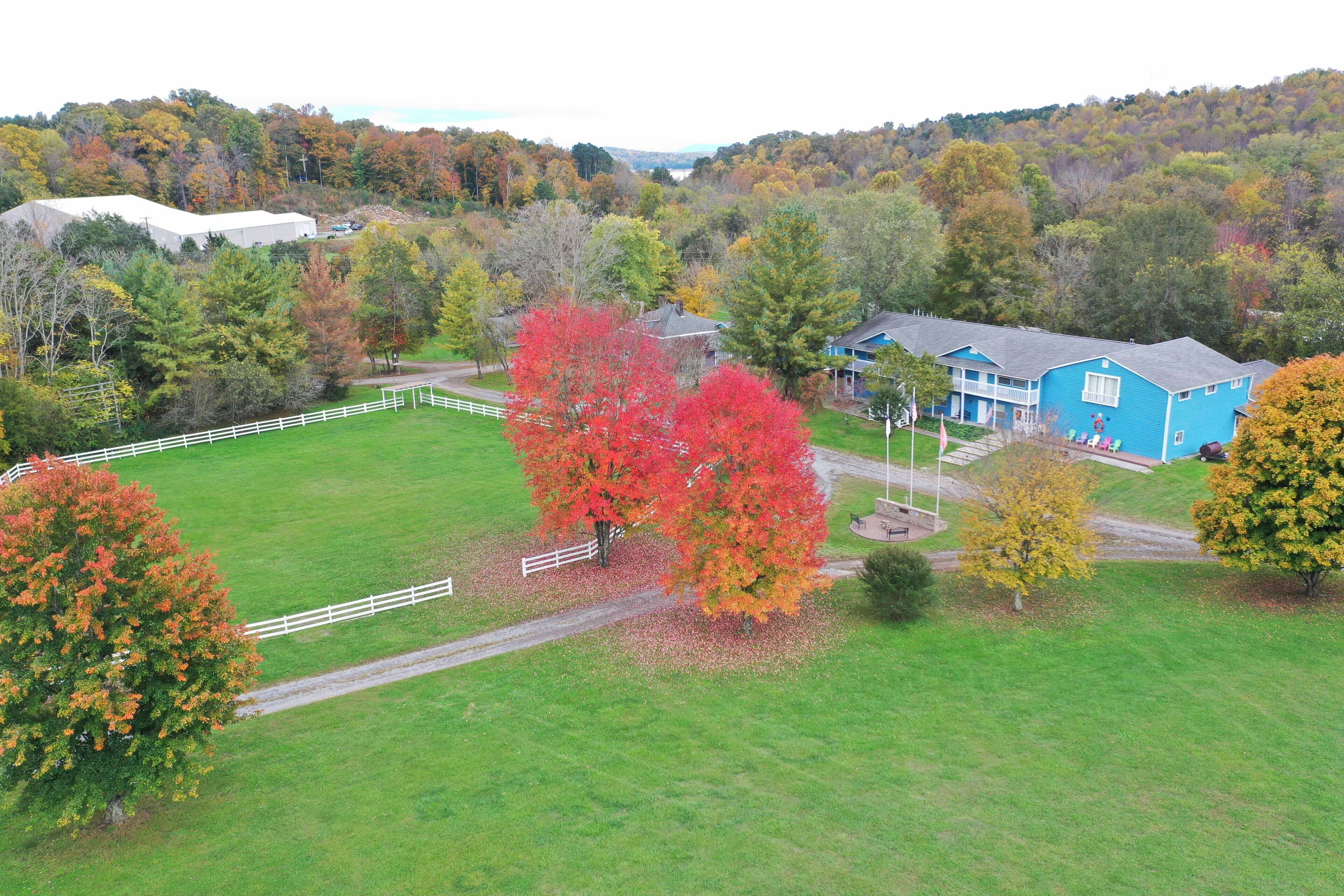 Groups, Family Reunions, Large Fellowship Hall, Kitchen, 16+ Rooms, Activities.