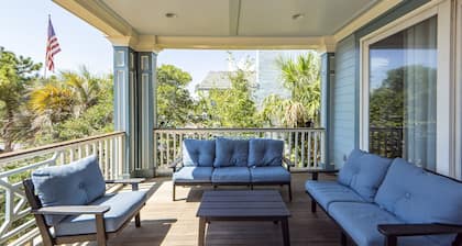 Spacious, Updated Home, Ocean Views, Pool, Elevator, Walk to Beach & Restaurants