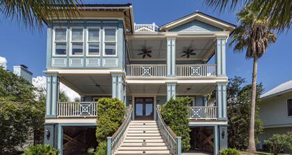 Spacious, Updated Home, Ocean Views, Pool, Elevator, Walk to Beach & Restaurants