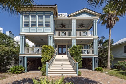 Spacious, Updated Home, Ocean Views, Pool, Elevator, Walk to Beach & Restaurants