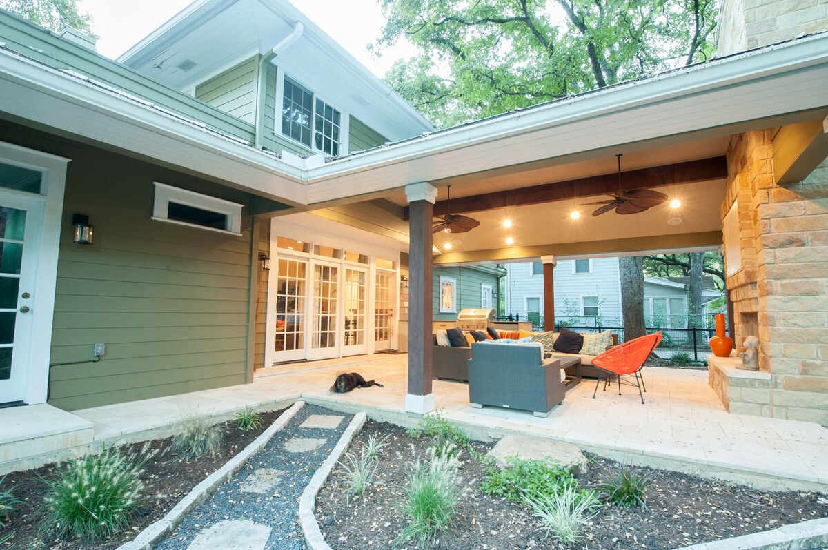 Photo 6 of Lake Austin Retreat - 3 miles from downtown