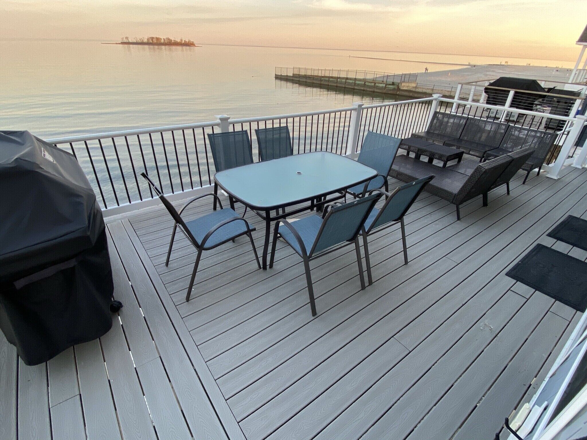 Top 10 Beachfront Rentals In Connecticut, USA Updated 2024 Trip101