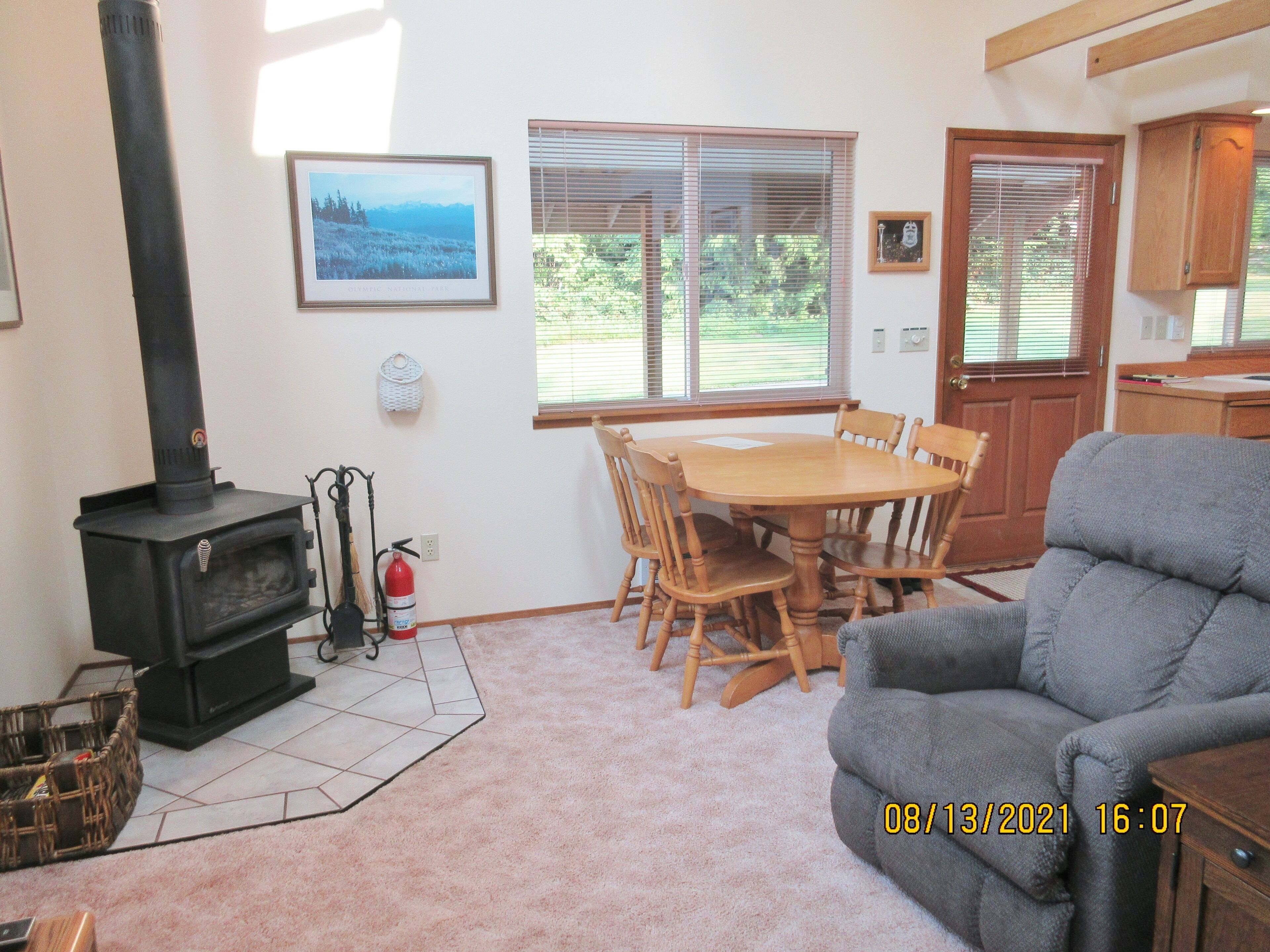 This Is The Place - Your Year Round Getaway!  N. W. Living At Its Best!