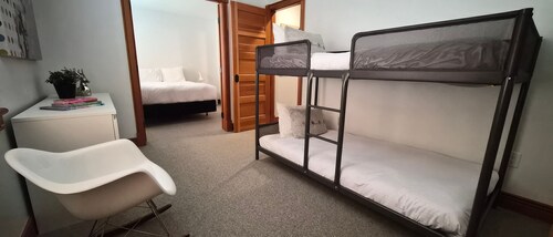 Pinnacle Ridge 6 - Ski in Ski out, Private Hot Tub, Gym, Wood Fireplace