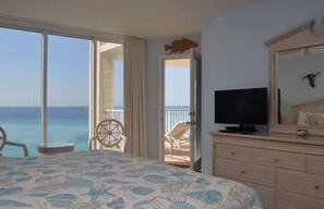 2 soverom, strykejern/-brett, internettilgang og sengetøy