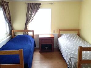 2 bedrooms, iron/ironing board, travel crib, WiFi - Nice And Cozy Apartment On The Municipal Golf Course In Hilo (Hilo)