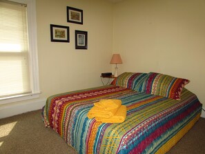 4 habitaciones, escritorio, tabla de planchar con plancha y wifi gratis