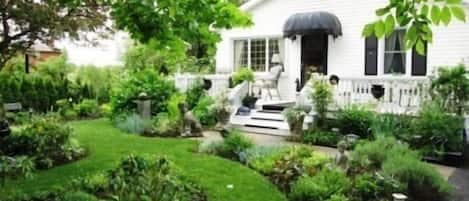 Jardines del alojamiento