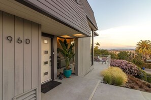 Exterior detail - Renovated Mid-Century Mod Home with Spectacular Views in Point Loma (Spa & A/C) (San Diego)
