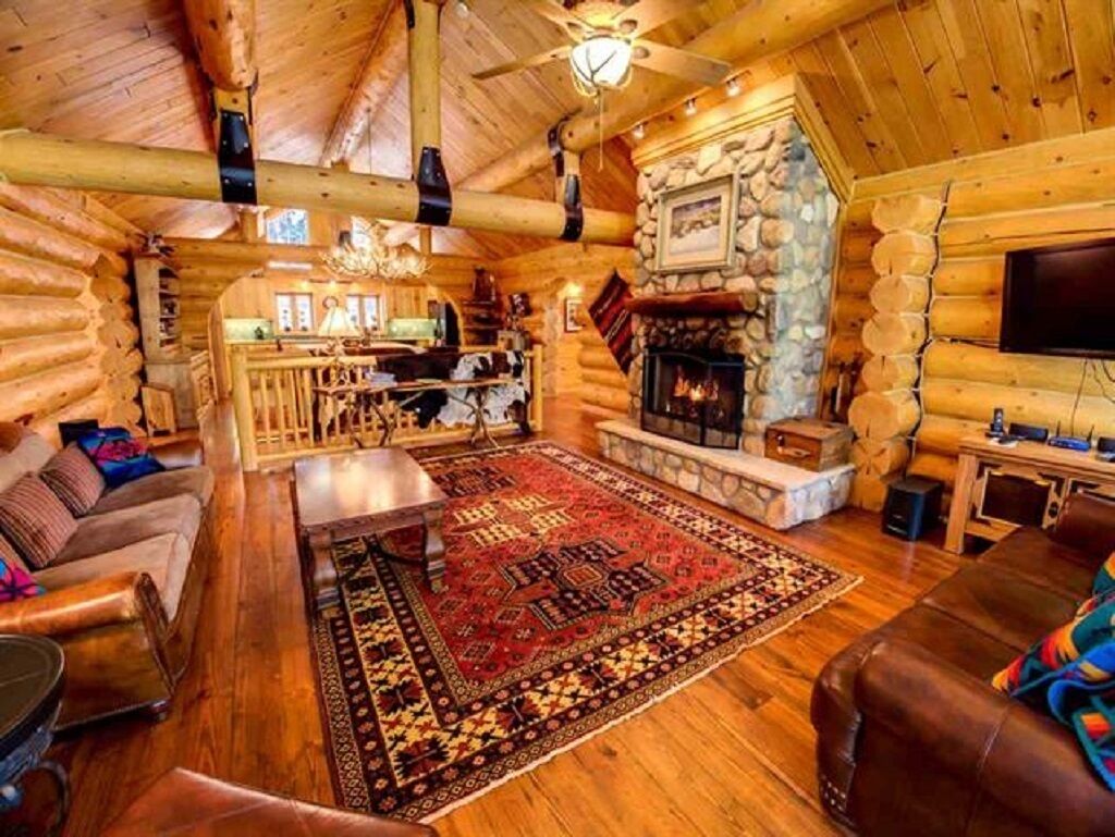 Crown Jewel On The Golf Course